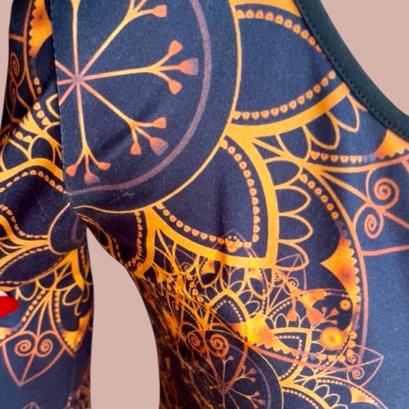 Elegant  Black  and Orange Long Sleeve Dress - Picture 2 of 7